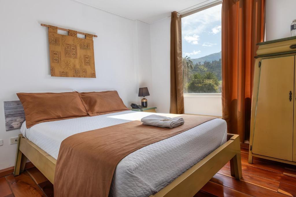 HOSTAL DEL RÍO - 1