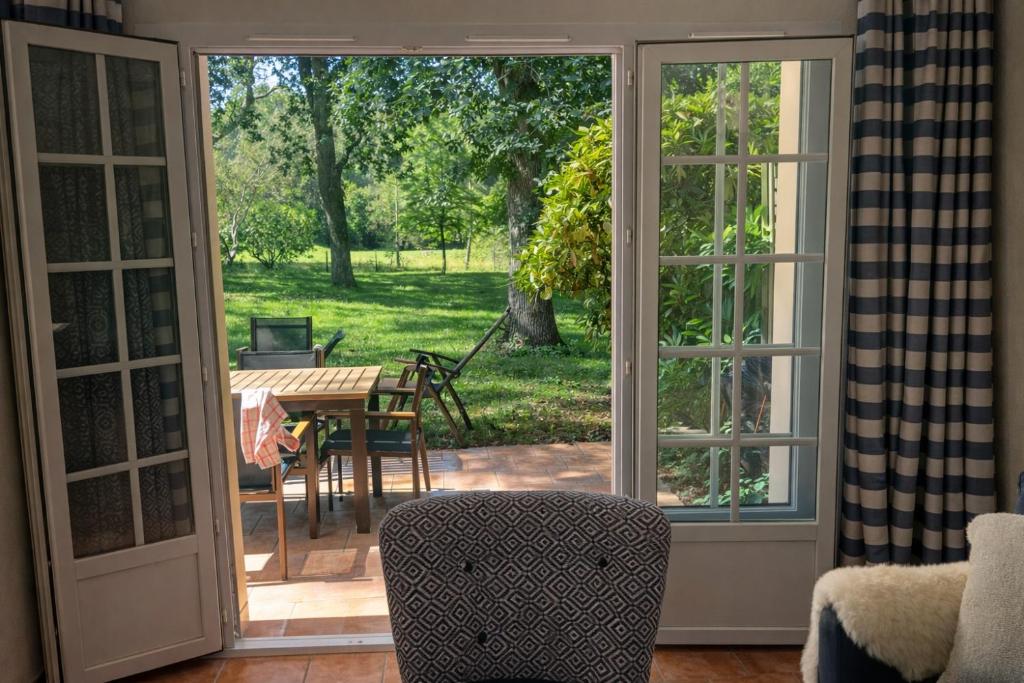 Maison villa Lilou, Pierre et vacances, avec piscine, vue golf, plage à 10 min à pied, linge inclus - 3
