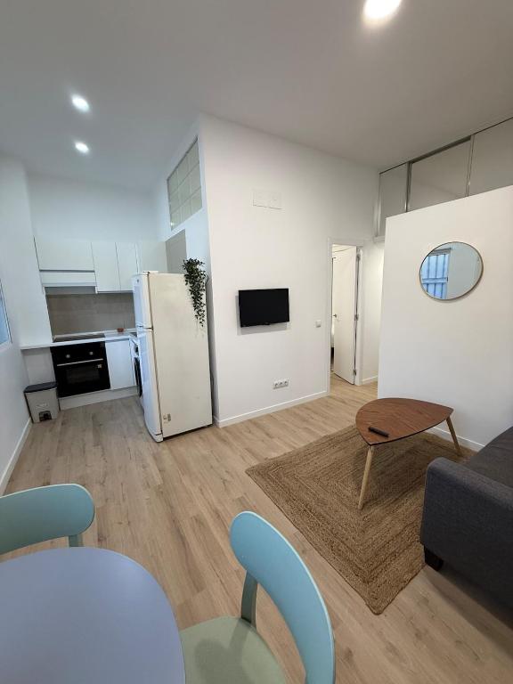Refurbished flat in an excellent location - Longares - 2