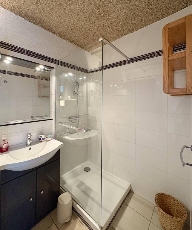 Studio coin nuit, proche de la plage et des commerces 3SBB5 - 3