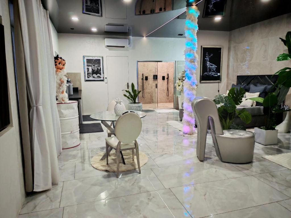 Maloveroom, 2 Suites d'exceptions - 3