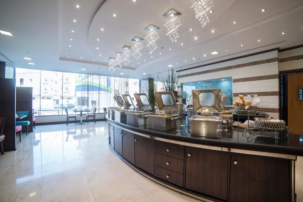 3. 골든 부자리 알..