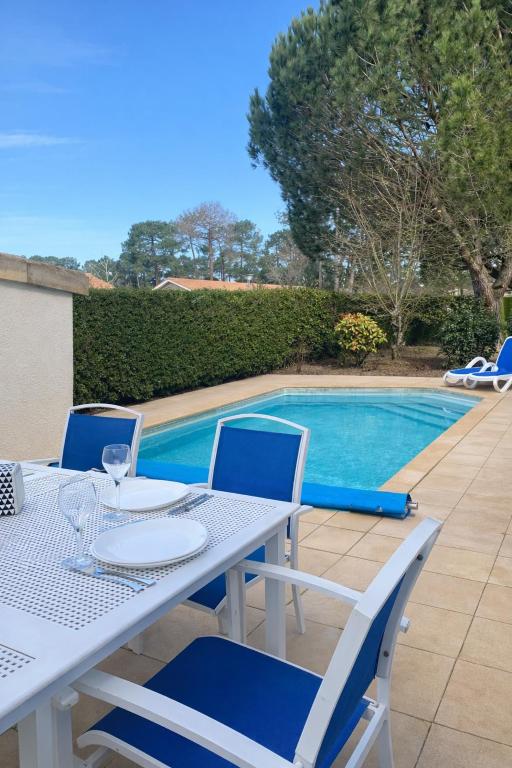 Maison piscine privée et collective Golf Gujan - 2