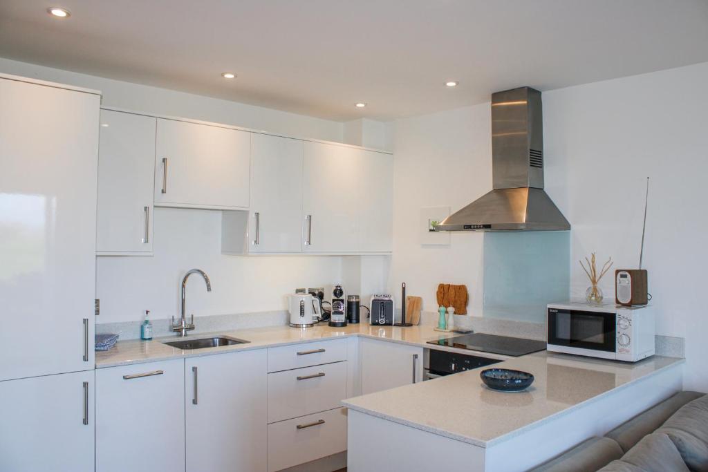 4 Ocean Reach, Malborough photo 3