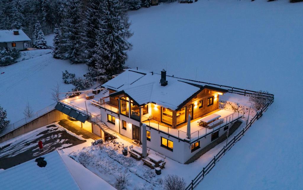 Austrian Alpine Apartments - 4