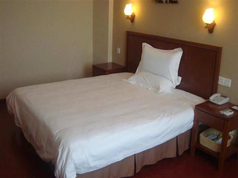 GreenTree Inn Jinan Shanda RD photo