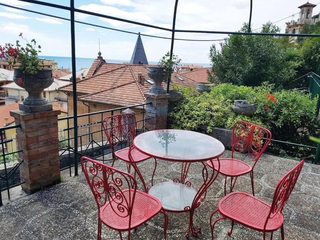 Benedetta Beautiful House - By the Sea - 1