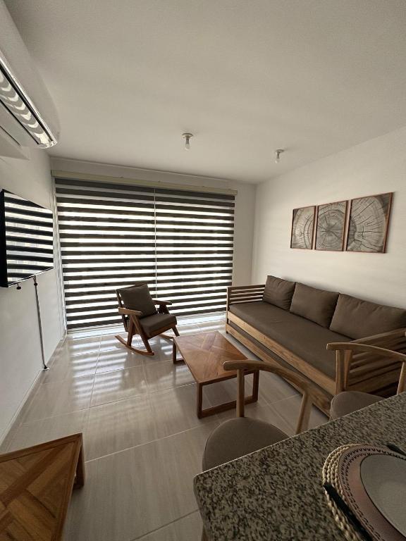 Charming Apartment Close to the Beach - 5