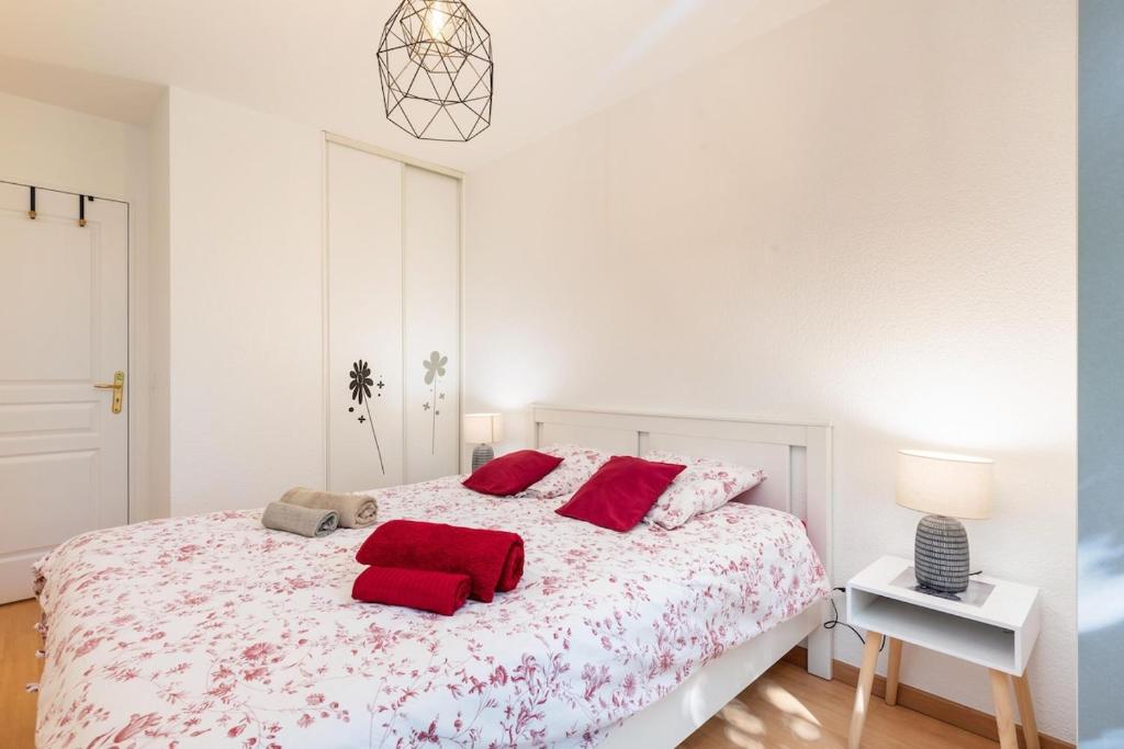 Urban refuge private garden, close to Part Dieu station - 4