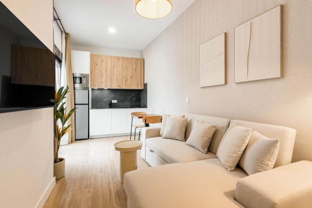 The Madrid Studios by Charming - 4