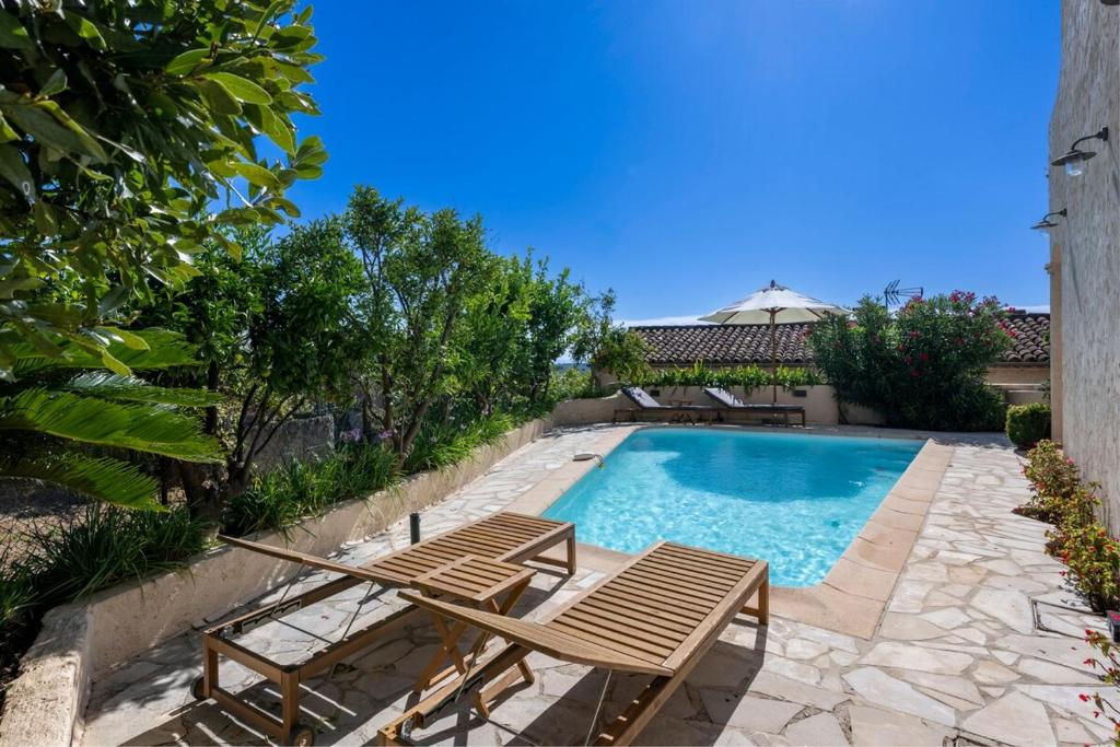 Villa Fleur - High quality, 150m to city center - 3