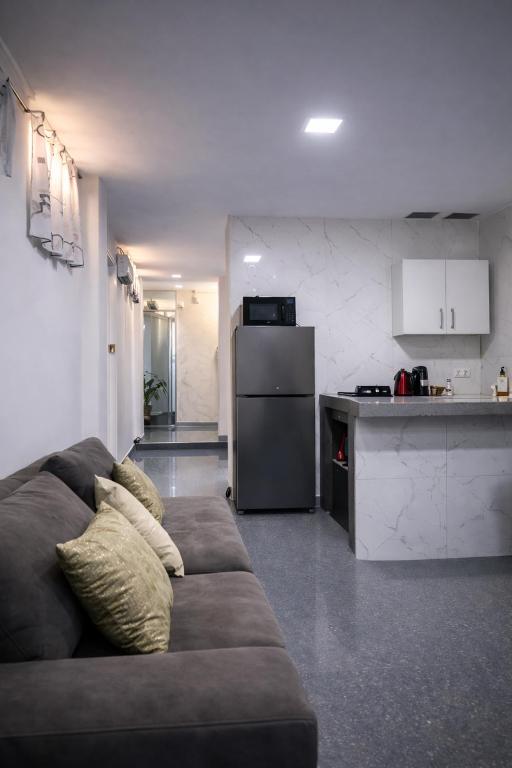 Peruyork Arbnb - Calle España - 3