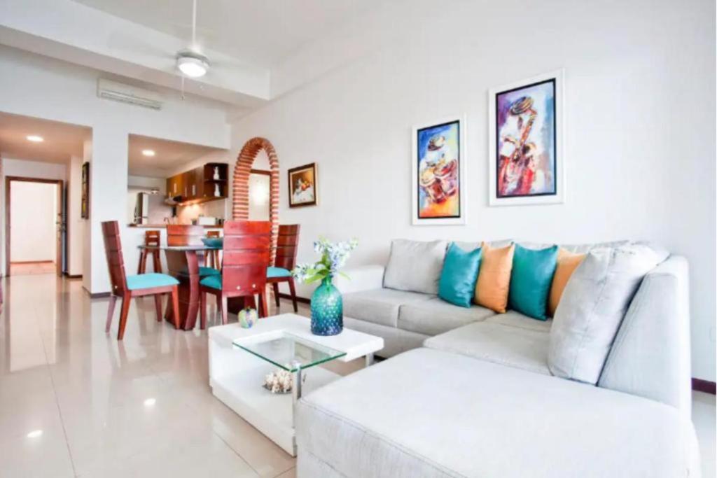 Apartamento con Piscina Cartagena en el Laguito Bocagrande - 3