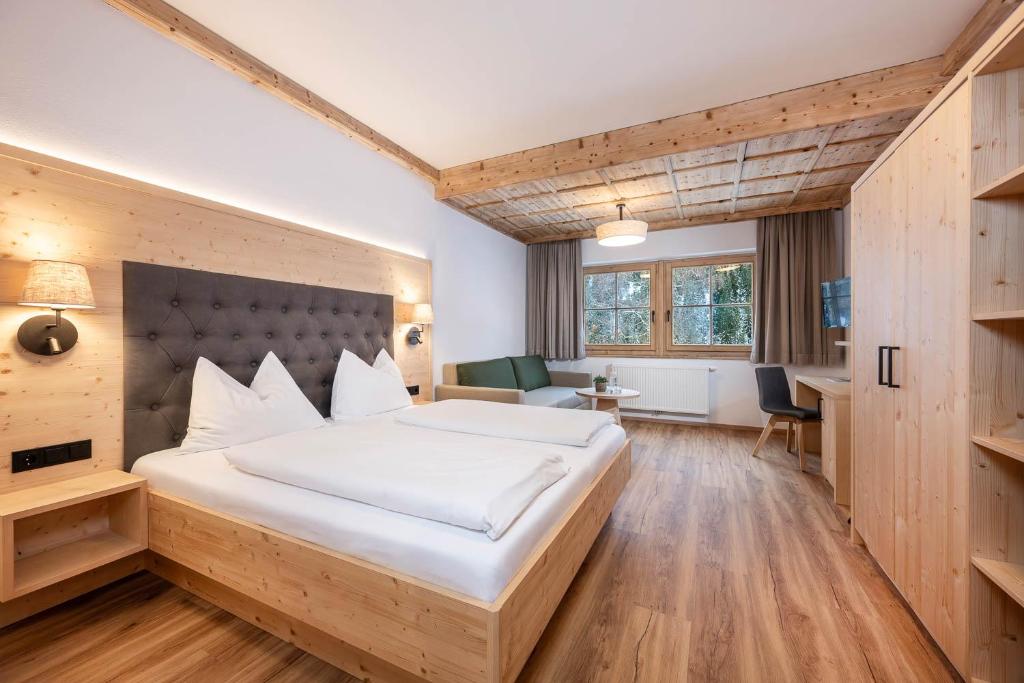 Ferienhotel Gasthof zur Post - 3