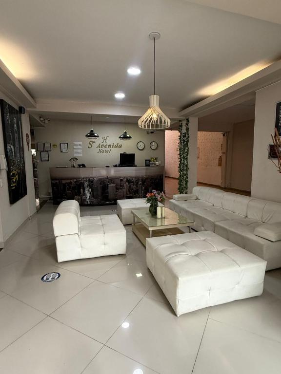 Hotel Quinta Avenida - 1