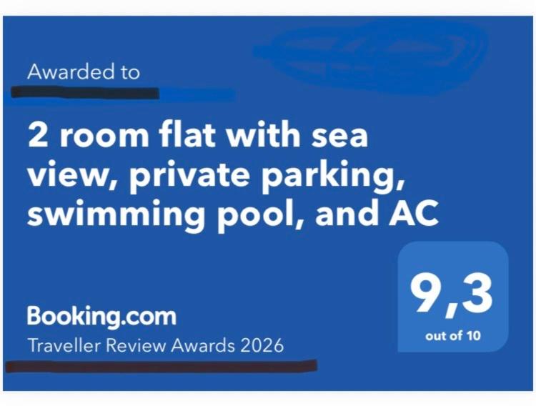 Sea View Apartment - Private Parking, Swimming Pool, Air Conditioning - 3