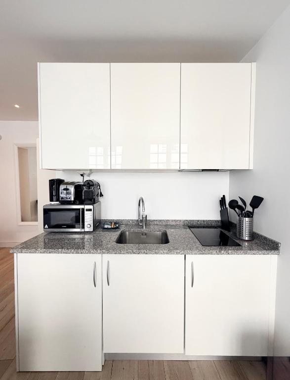 Prime location and amazing neighborhood - 3