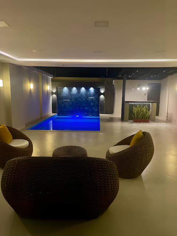 Casa completa con piscina privada en Manta, Ecuador - 1