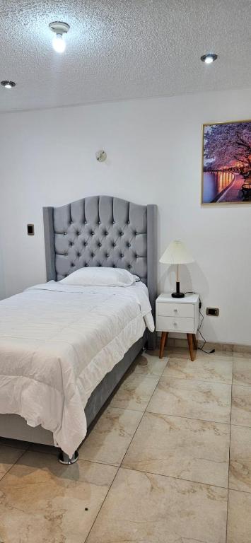 Habitación cerca al centro financiero de Lima - 3