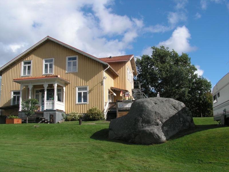 Munkebergs Stugor &amp; Vandrarhem — Hotel in Filipstad