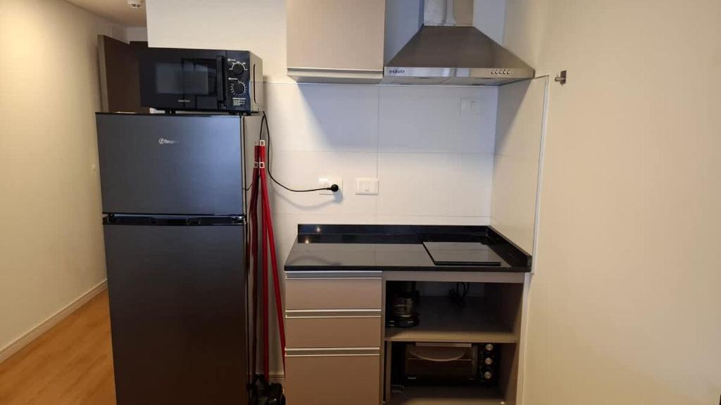 Acero - Comodo y luminoso monoambiente frente a Shopping - 5