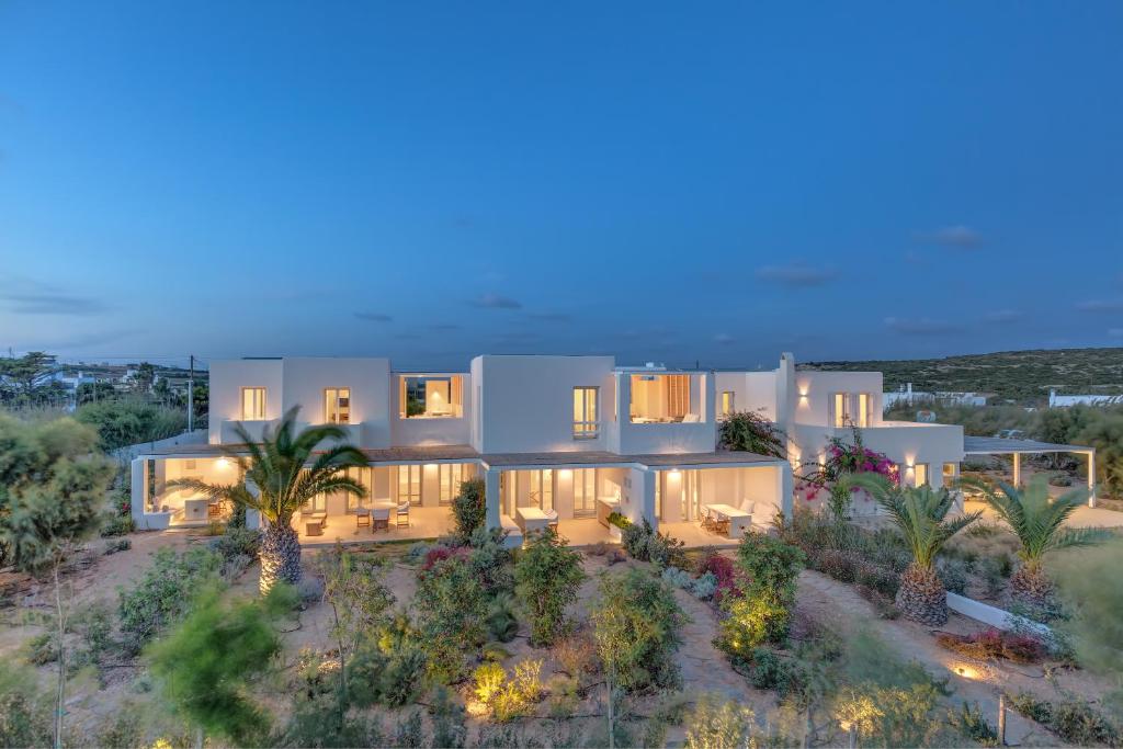 Seven Santa Maria — Hotel in Paros Island