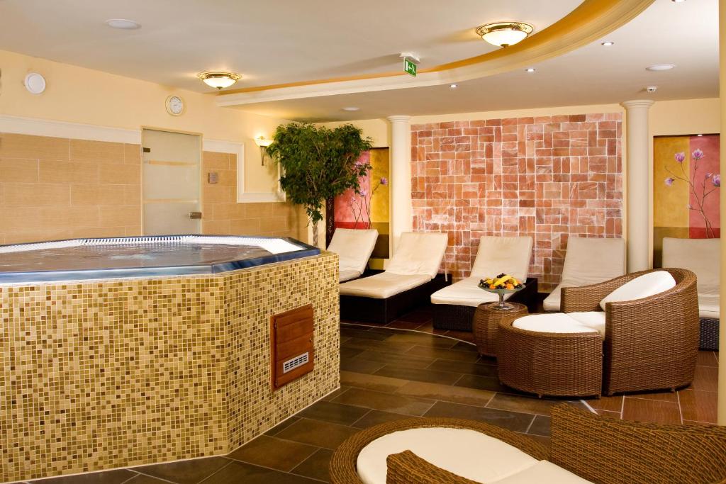 Spa, Hotel Kalvaria in Gyor