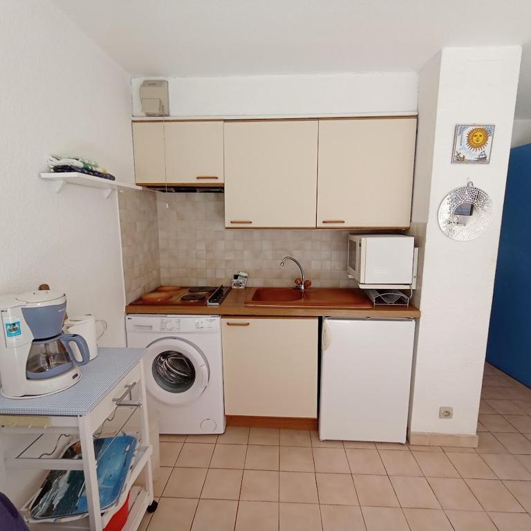 4DOM17 Appartement T2 proche plage et centre ville - 5