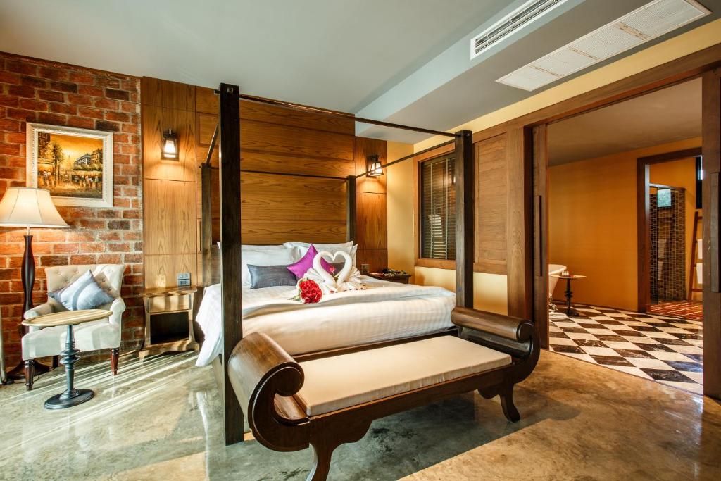 3. 호텔 드 라무르..