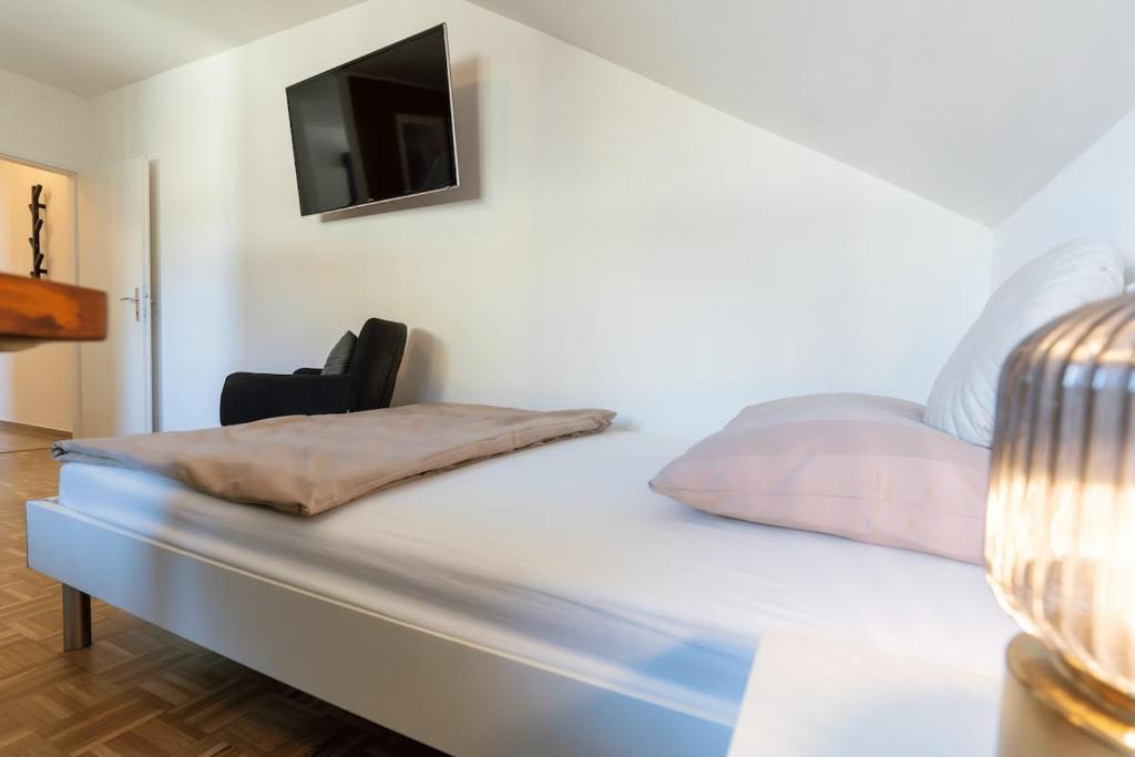 Charming 1-room apartment in a very good area - 1