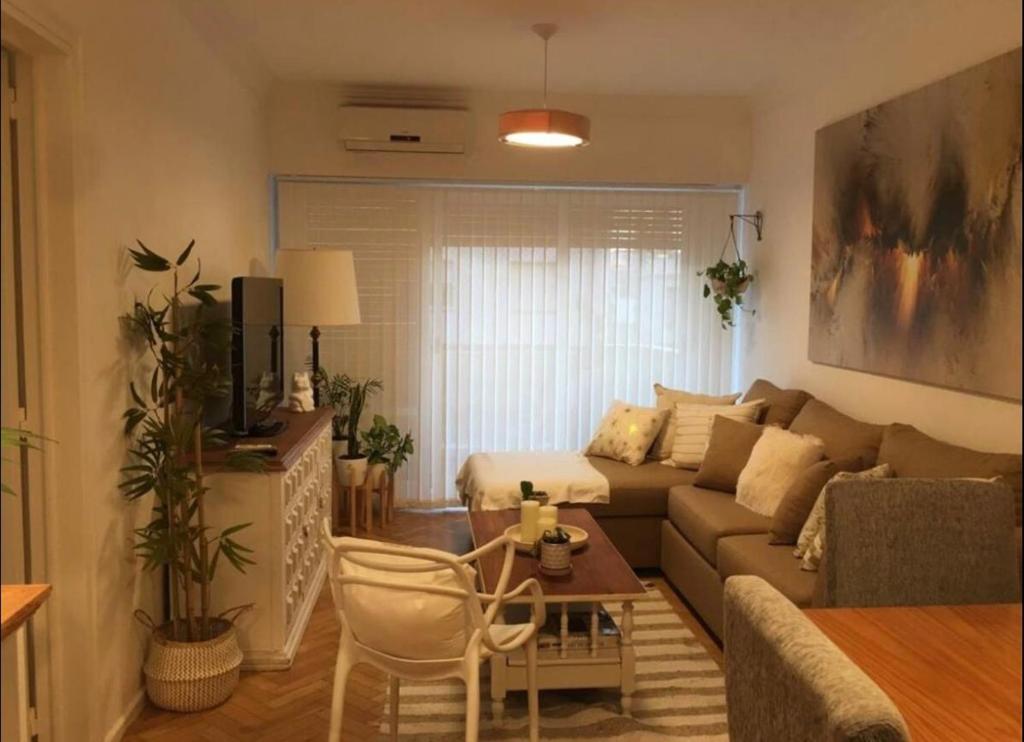 Bright and Quiet Apartment Palermo - 1