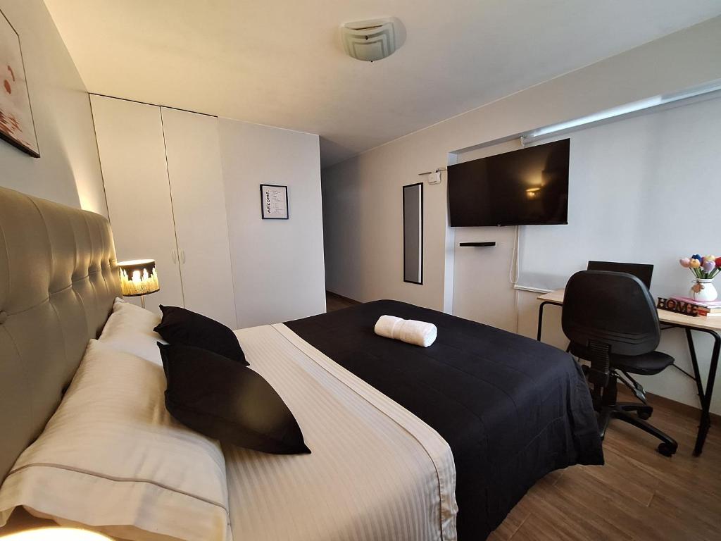 Modern 1-Bedroom Apartment with WiFi in Miraflores - 5