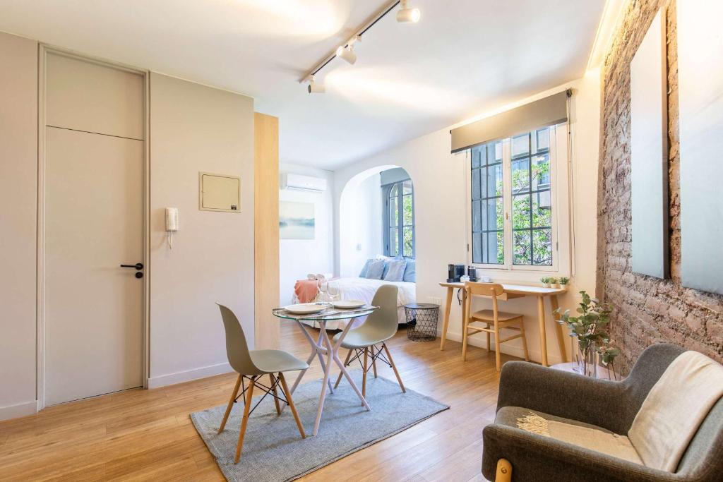 HOM l Wifi AirAcond Bohemio Museos Vida Lastarria - 1