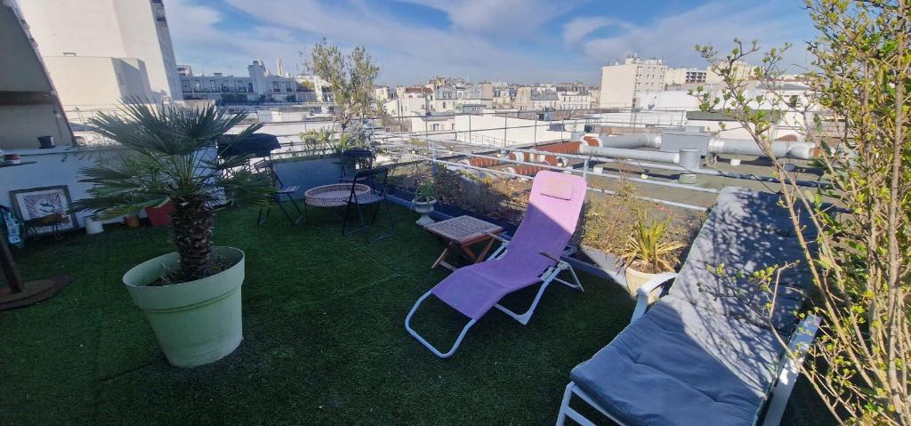Appartement romantique avec vue sur le Sacré-Cœur - 3
