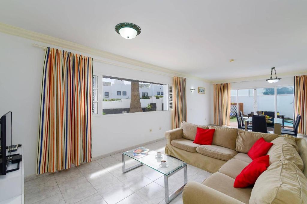 Villa Luz Lanzarote by Villa Plus - 5