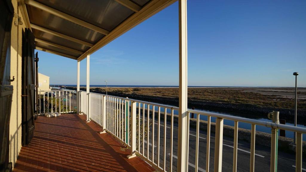 AIG 55 – Chalet individuel – Avenue de la Jetée – Gruissan – 6/7 personnes - 2