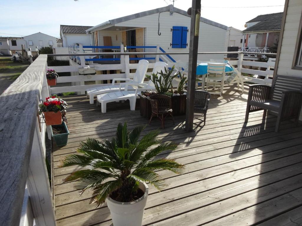 AIG 60 – Chalet individuel – Proche plage – Gruissan – 9 personnes - 1