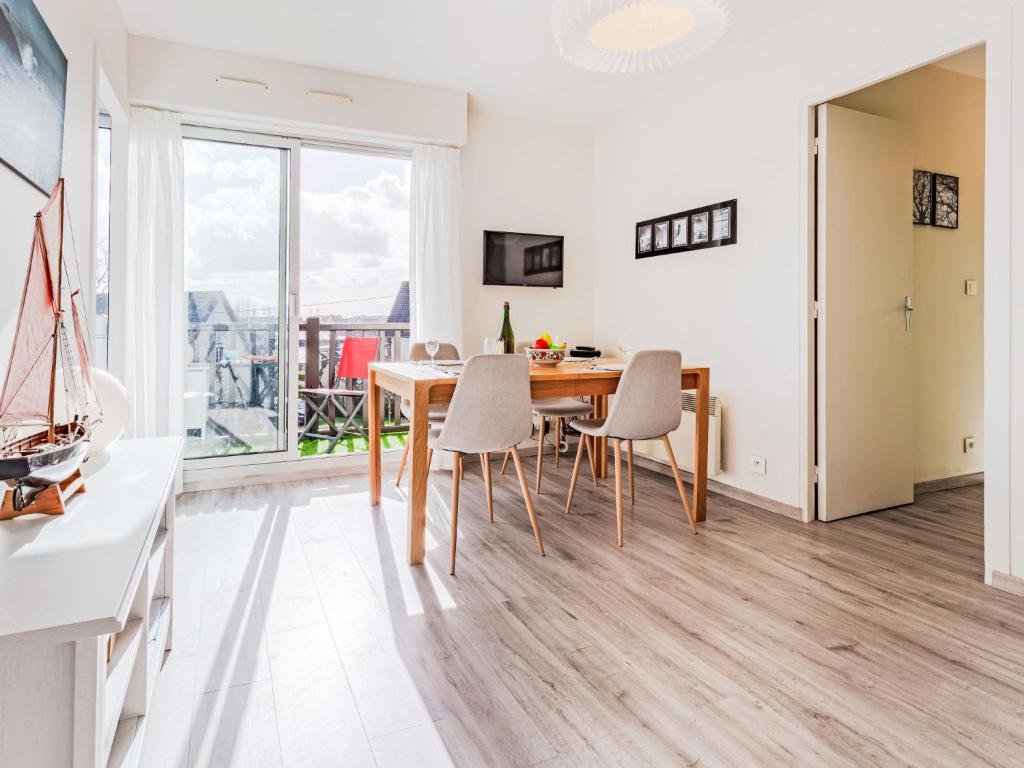 Apartment Le Surcouf-4 by Interhome - 2