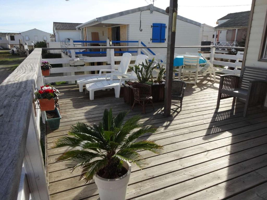 AIG 60 – Chalet individuel – Proche plage – Gruissan – 9 personnes - 2
