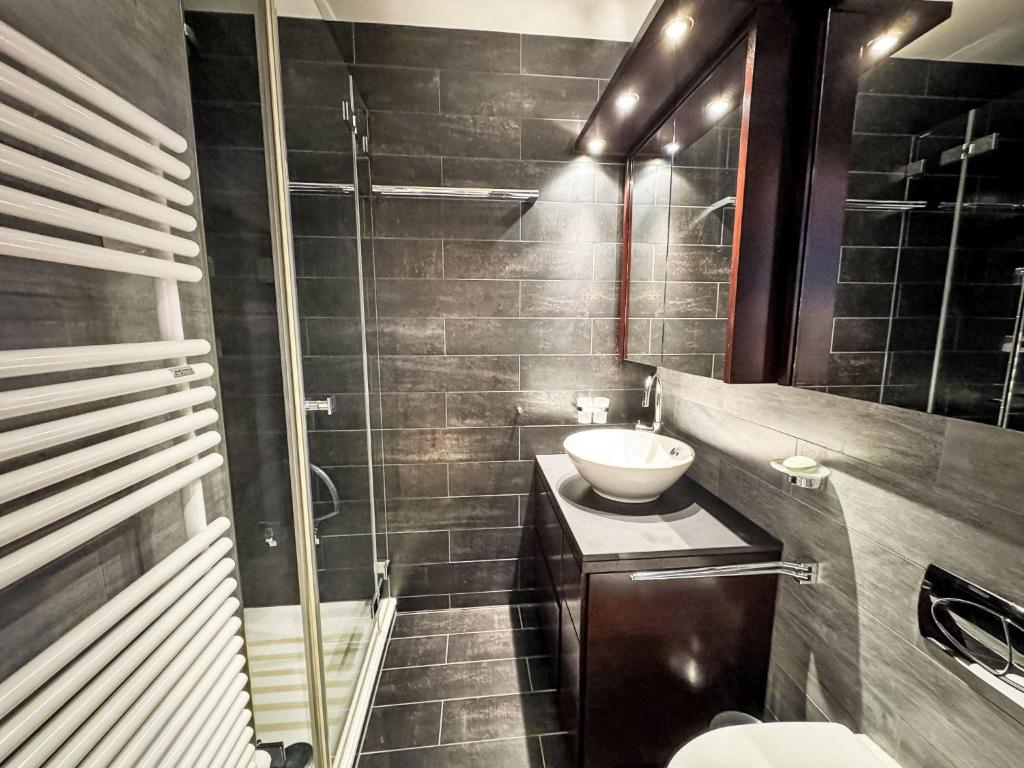 Apartment Sonnhalde A-2 by Interhome - 4