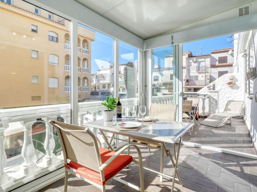 Apartment Canal Port Empuries-1 by Interhome - 5