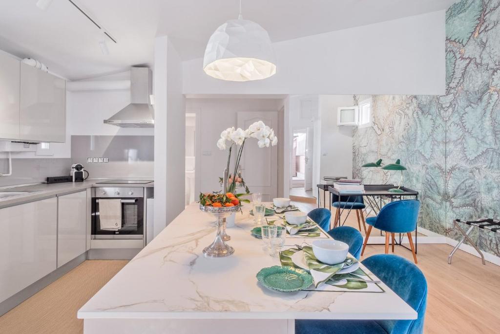 Charming Apartment with Terrace in Salamanca - 4