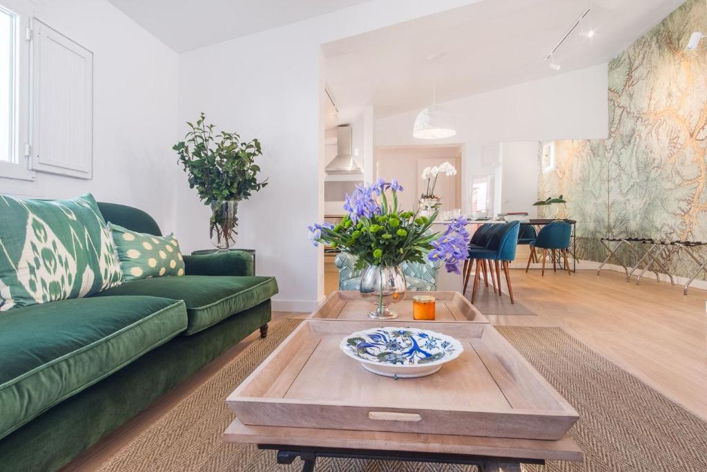 Charming Apartment with Terrace in Salamanca - 1