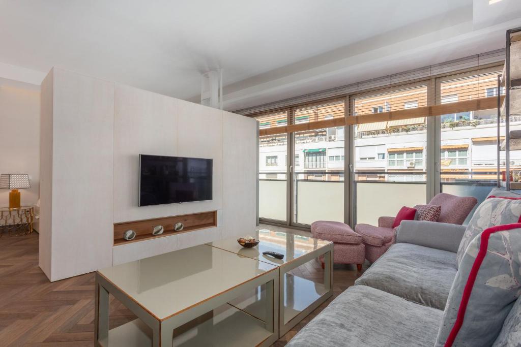 Bright Functional Studio Near Bernabéu - 1