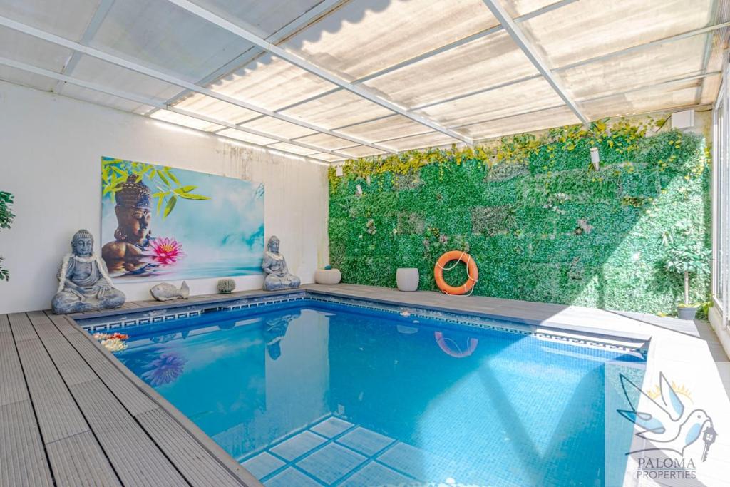 Wonderful villa with heated pool - 2