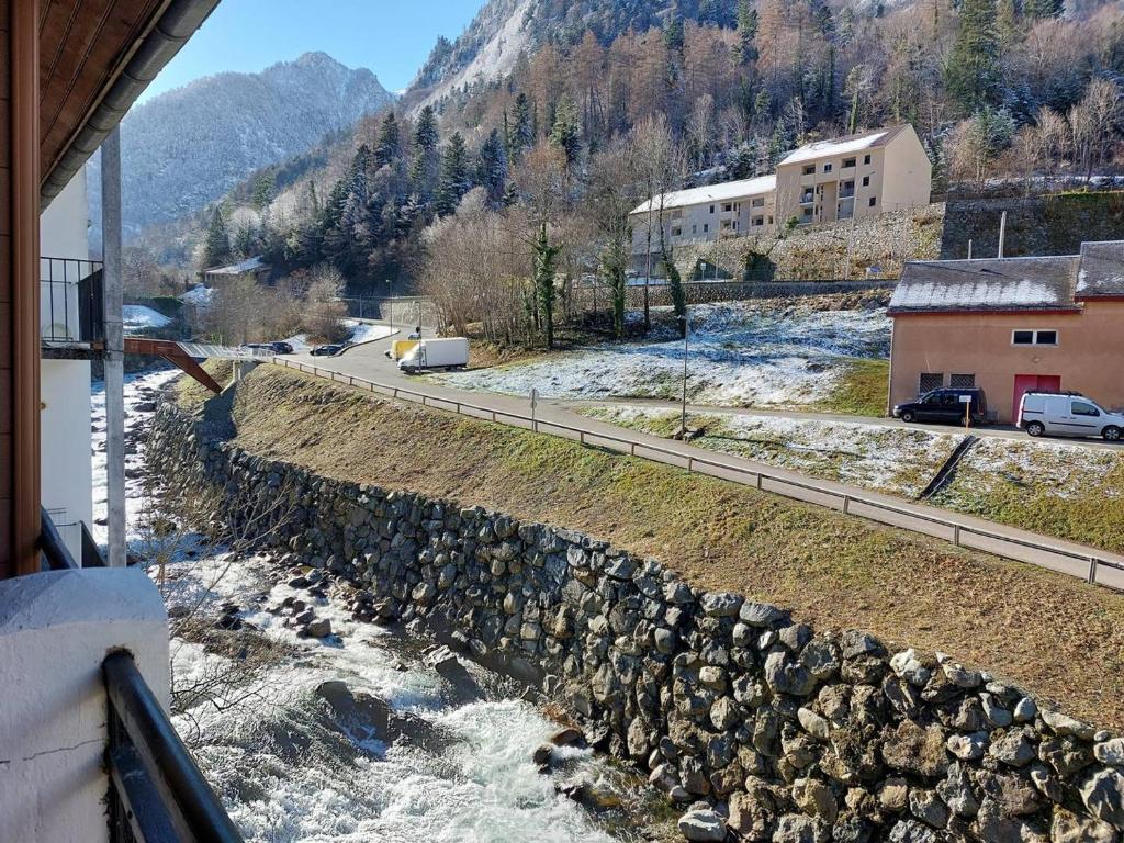 Appartement avec Balcon et Wi-Fi au Centre de Cauterets - FR-1-812-65 - 3