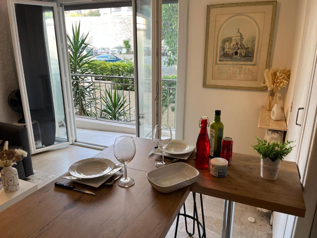 Coquet studio 10 min de Cannes - 4