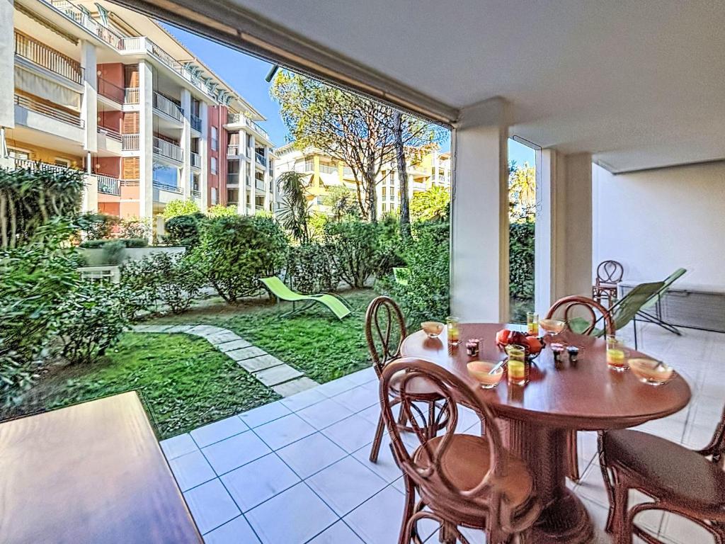 Apartment Les Calanques du Parc-10 by Interhome - 2