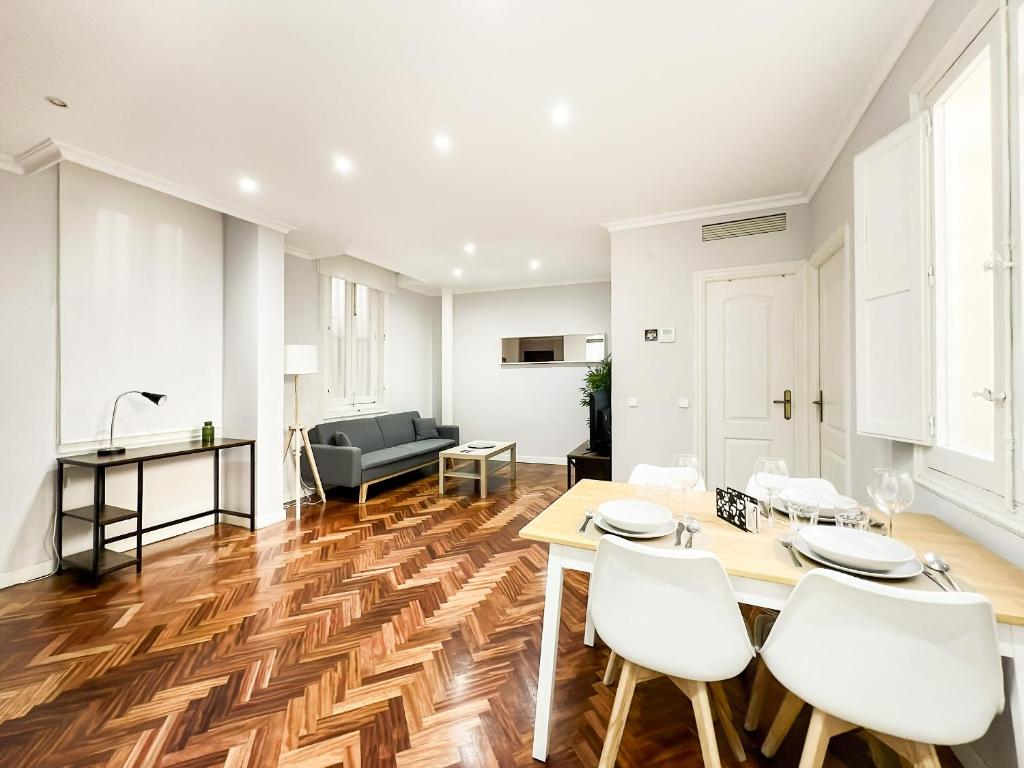 Apartamento I Alcalá-Retiro. Ideal parejas - 1