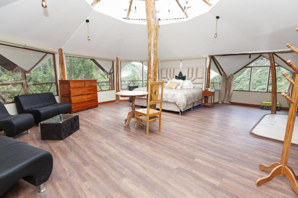 Caisae Eco-Lodge - 2